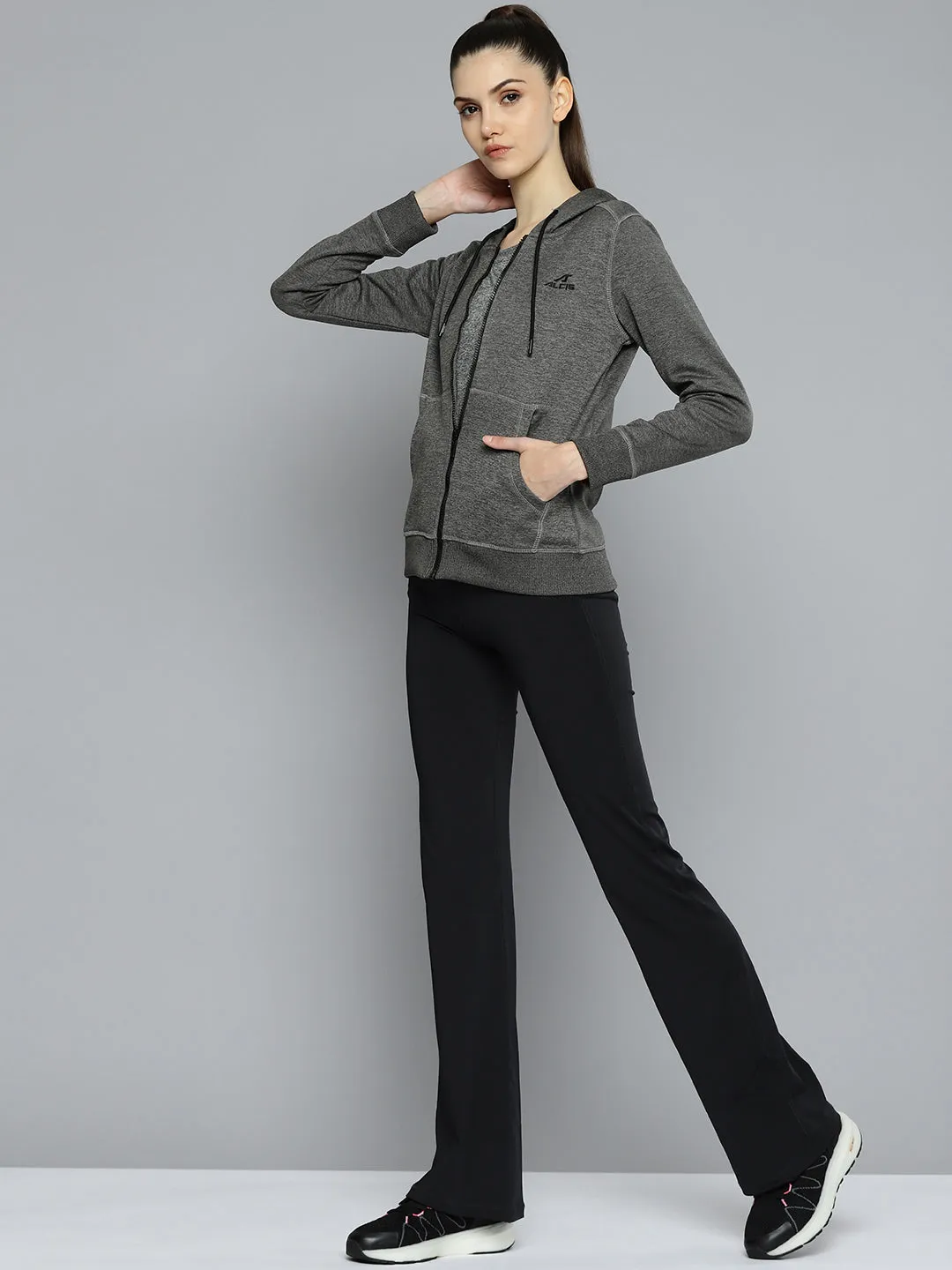 Alcis Women Grey Solid Sporty Jacket