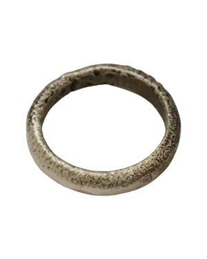 Hammered half round band size 10.5