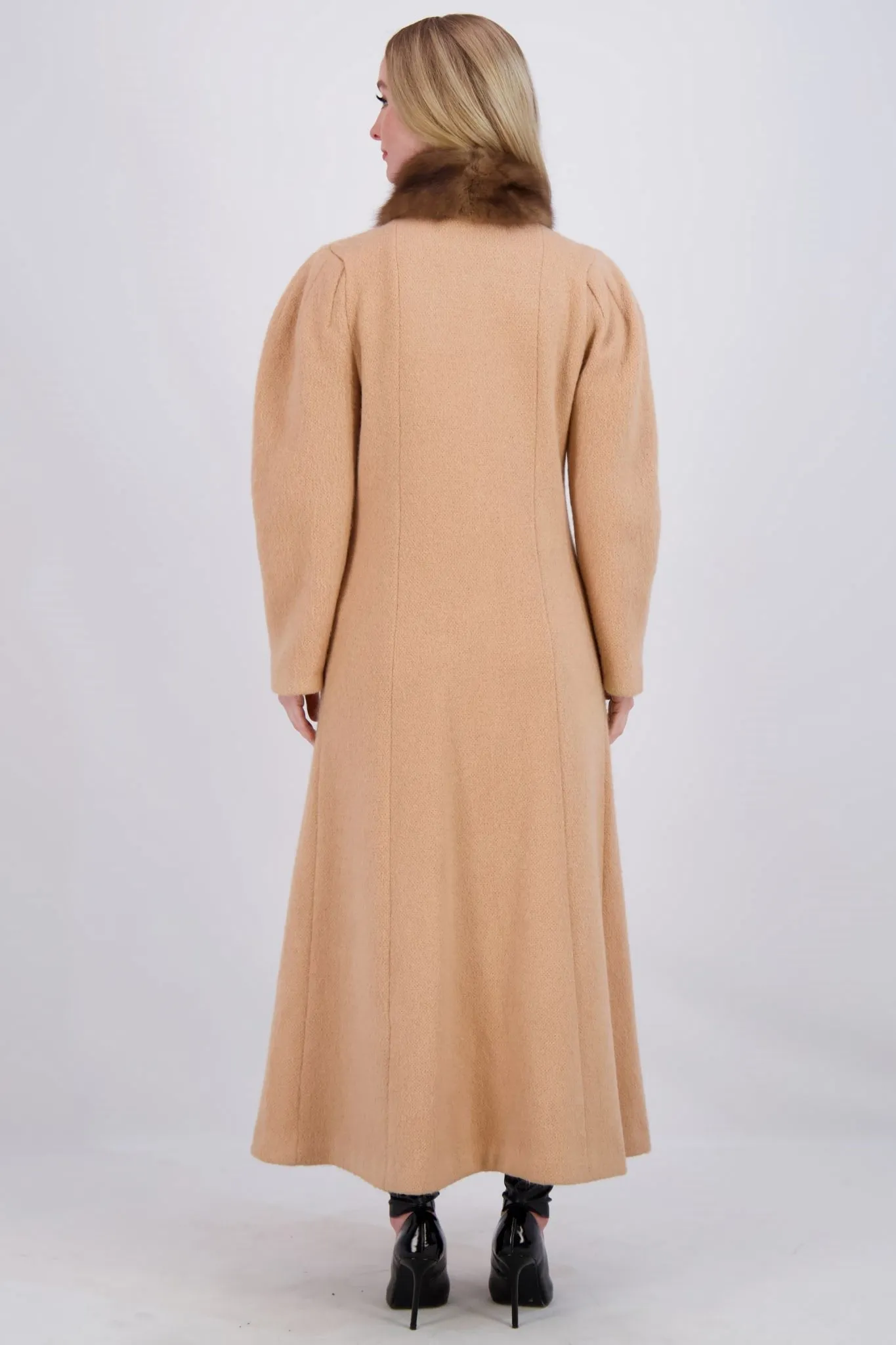 WOOL COAT WITH SABLE COLLAR